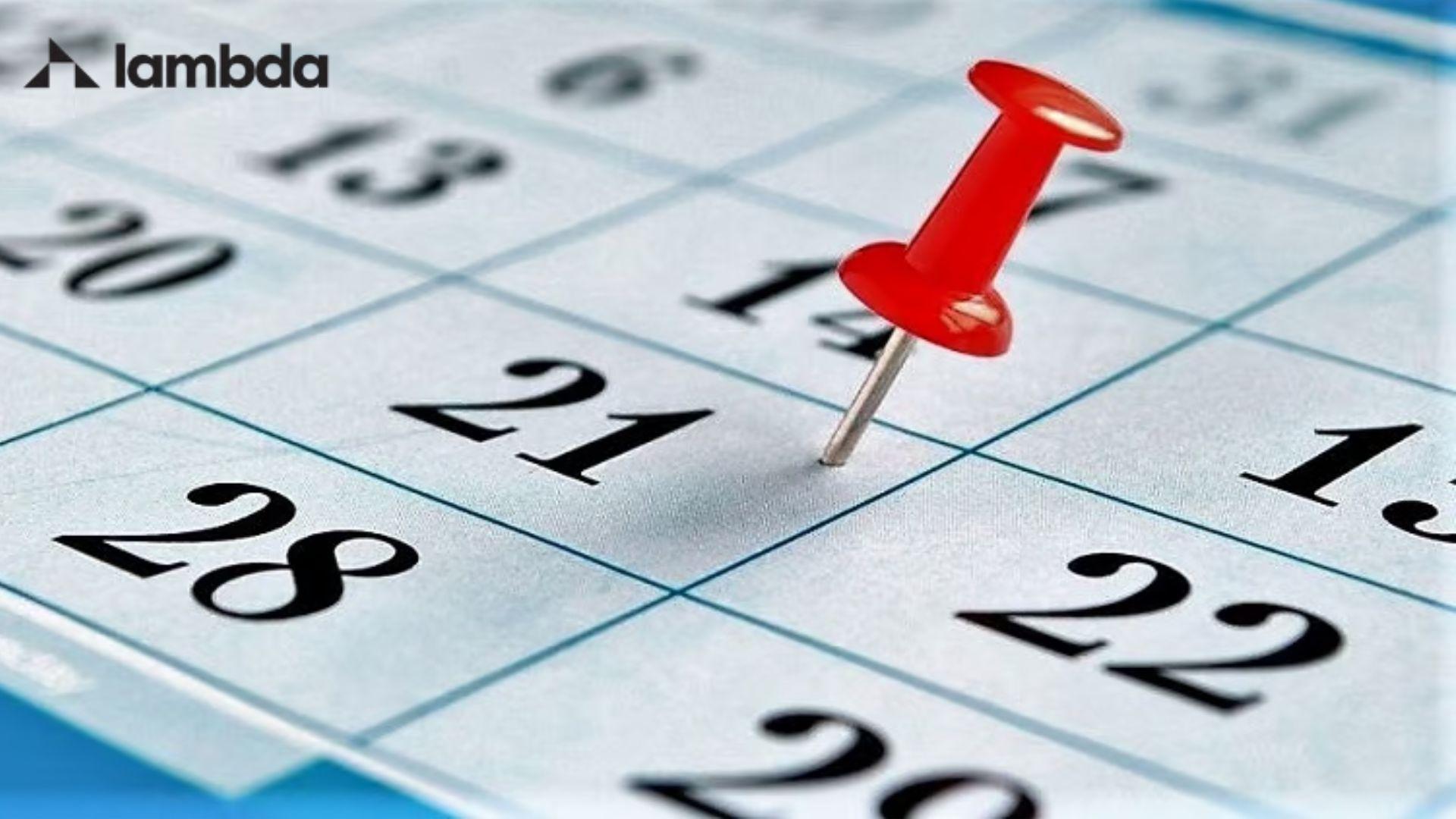 Монголчууд жилд бүх нийтээрээ 9 баярыг 16 хоног амарч тэмдэглэдэг.